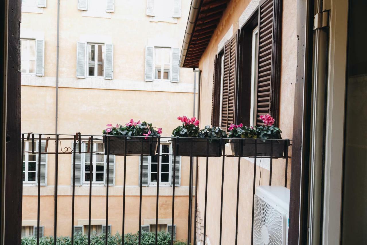 Suite Rondanini Rome Luaran gambar