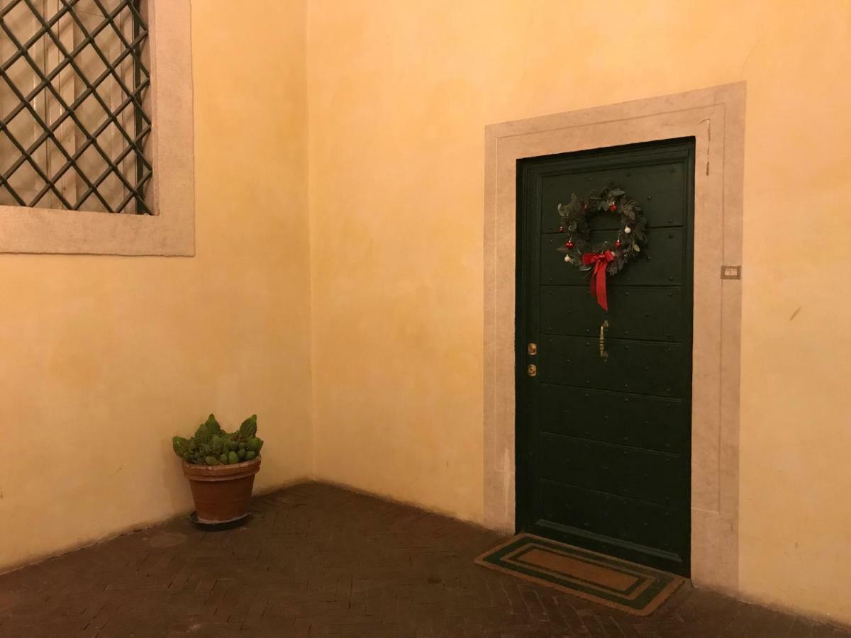 Suite Rondanini Rome Luaran gambar